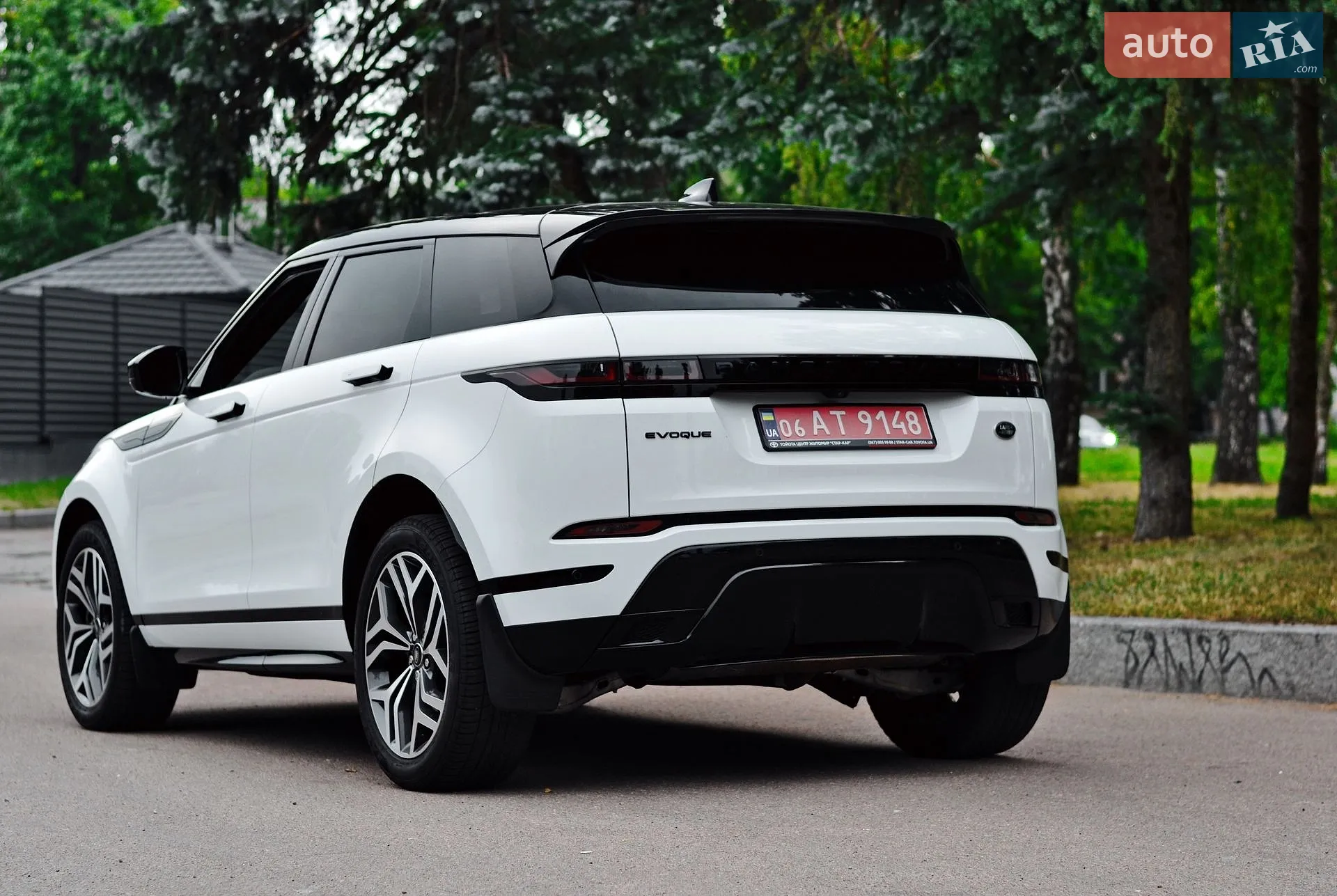 2022 Land Rover Range Rover Evoque - мініатюра 15
