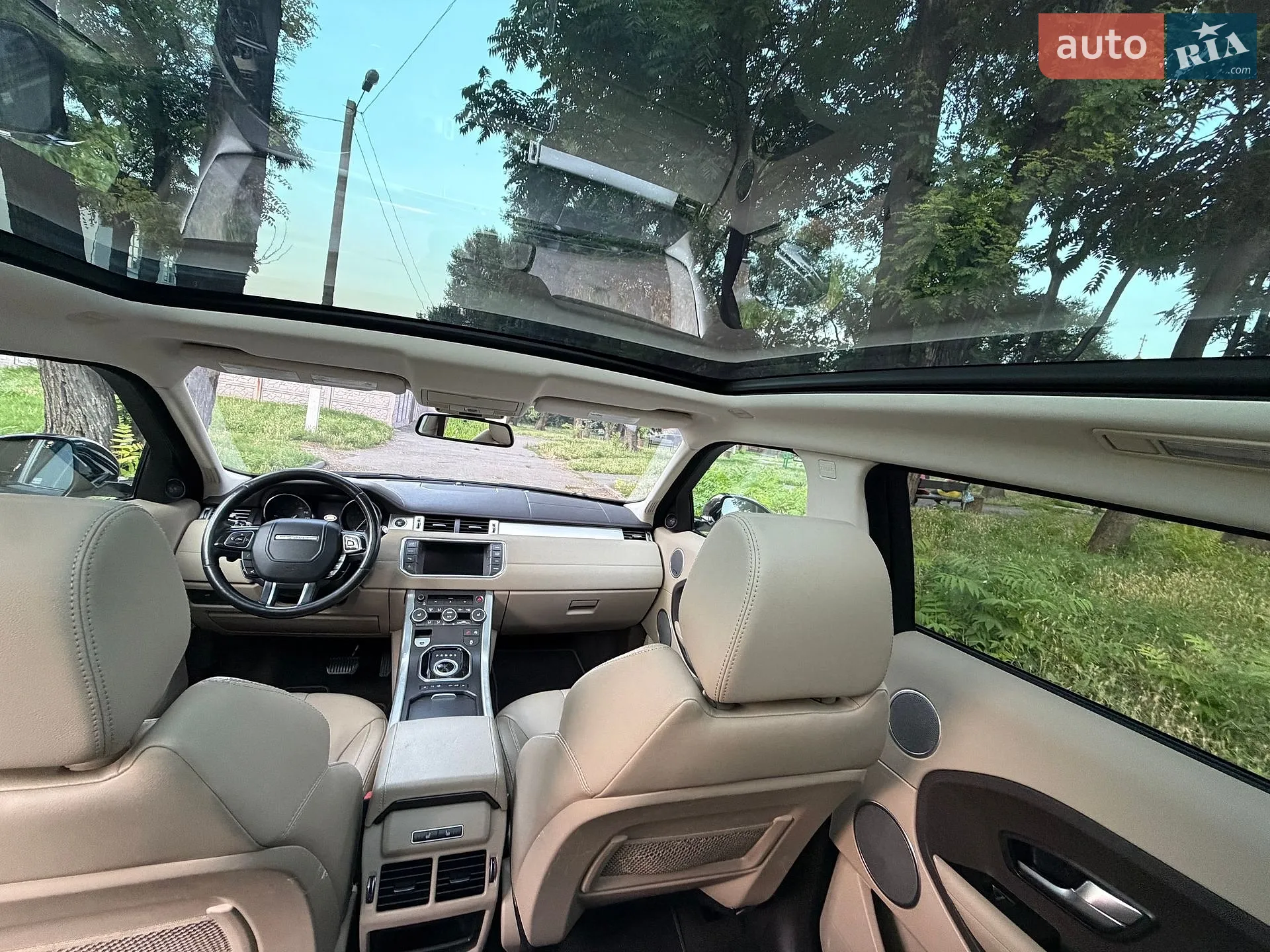 2015 Land Rover Range Rover Evoque - мініатюра 32