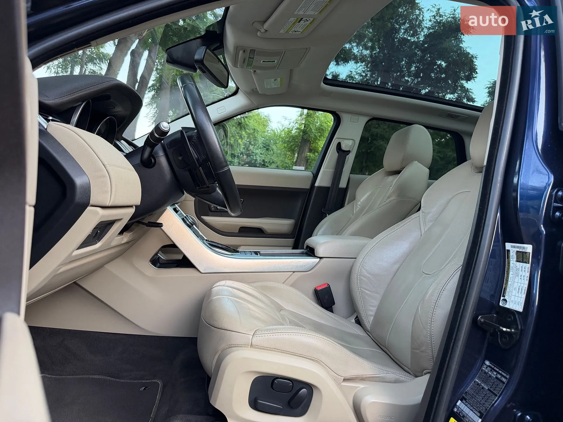 2015 Land Rover Range Rover Evoque - мініатюра 42