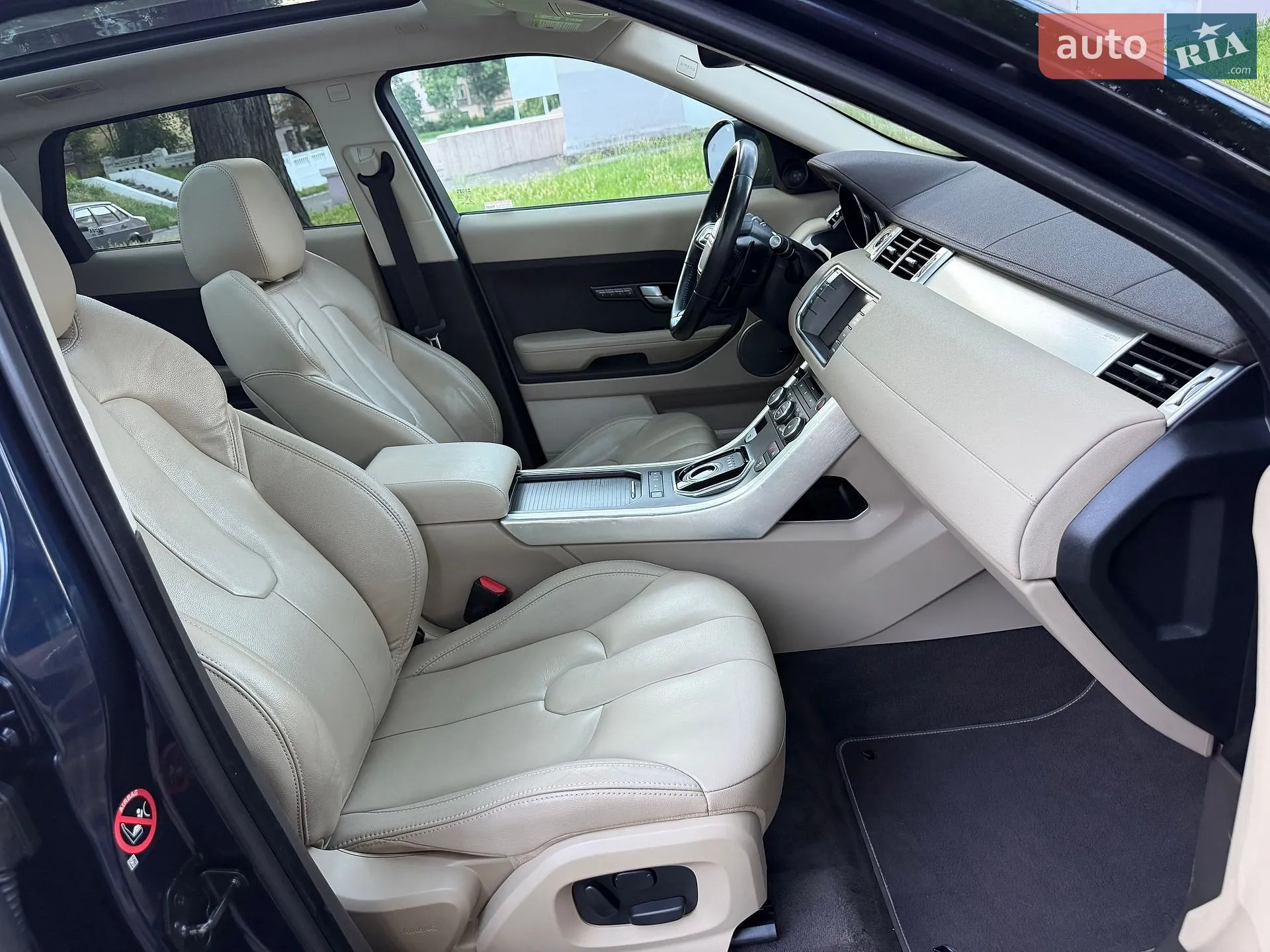 2015 Land Rover Range Rover Evoque - мініатюра 56