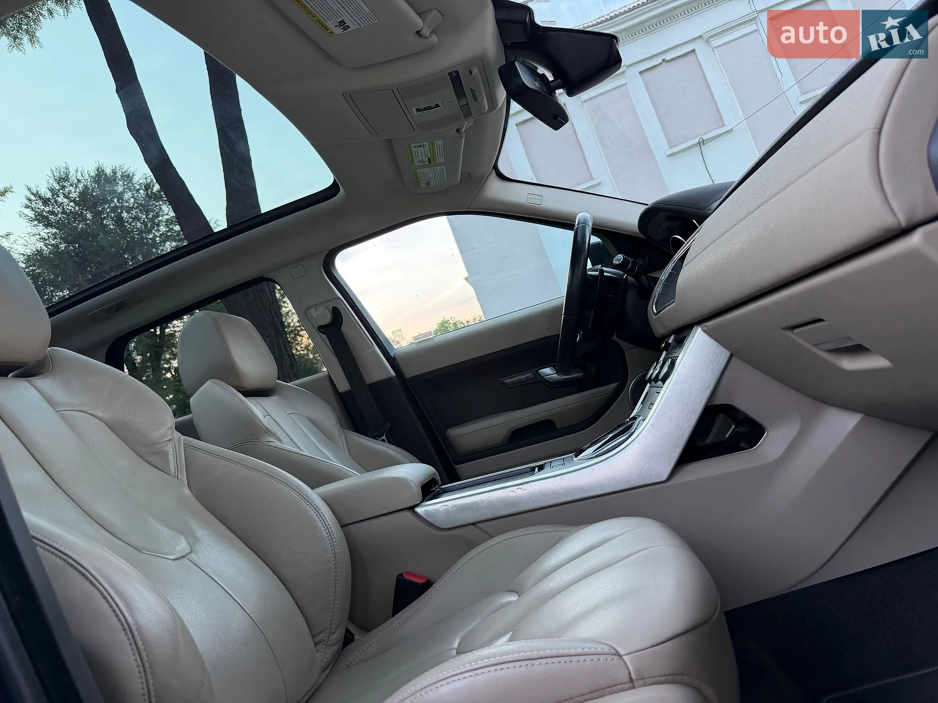 2015 Land Rover Range Rover Evoque - мініатюра 58