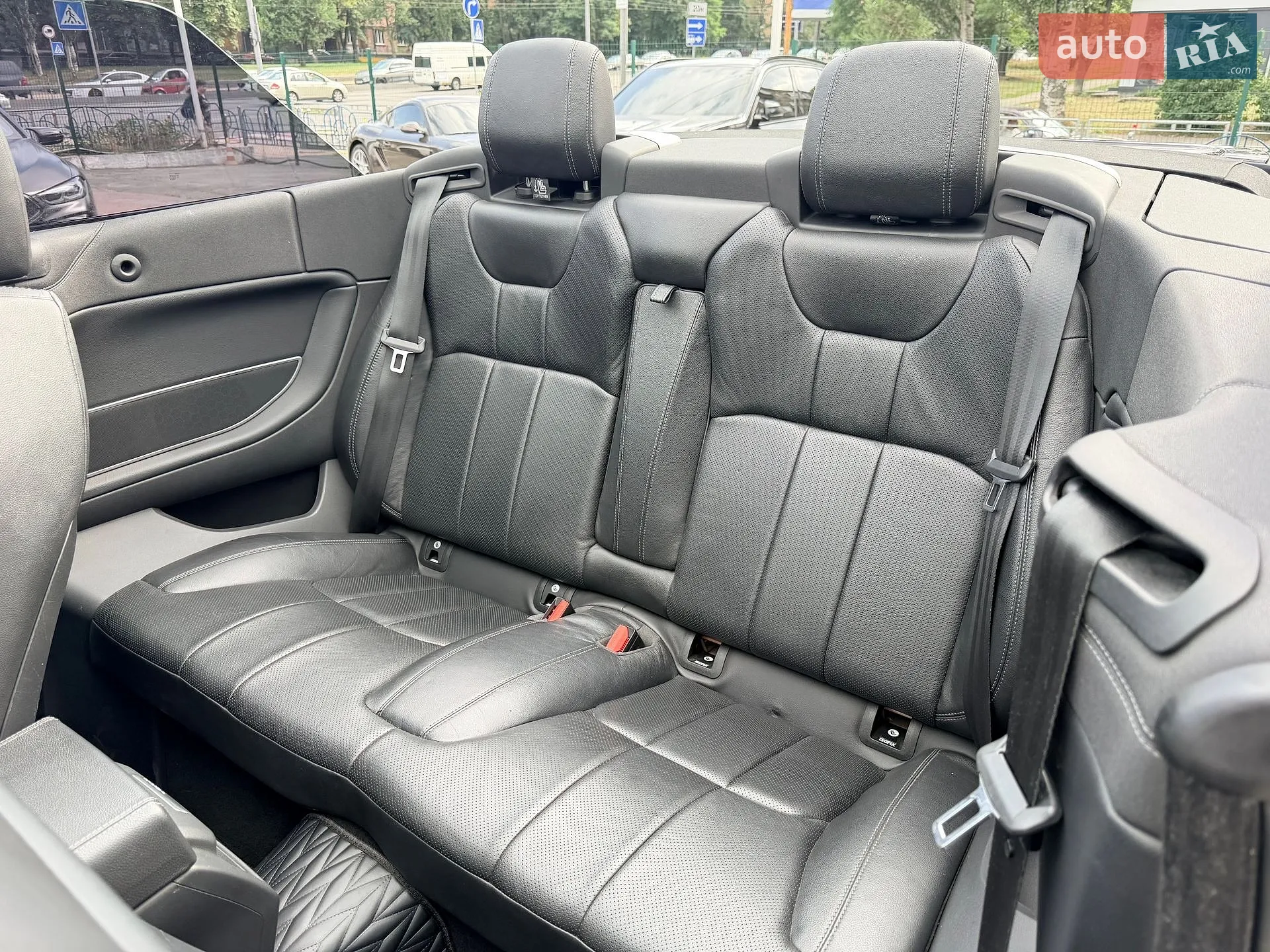 2017 Land Rover Range Rover Evoque - мініатюра 26