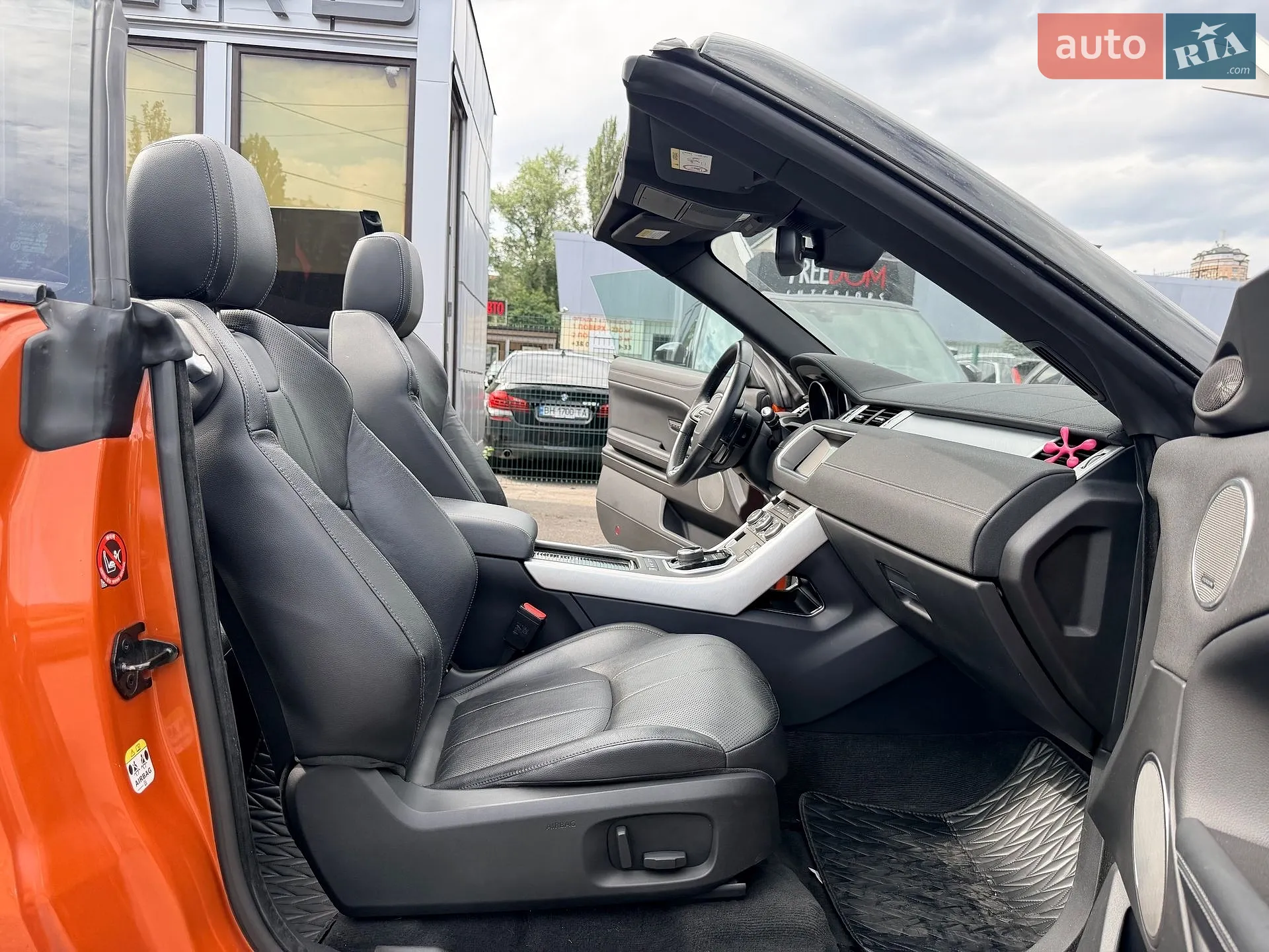 2017 Land Rover Range Rover Evoque - мініатюра 29