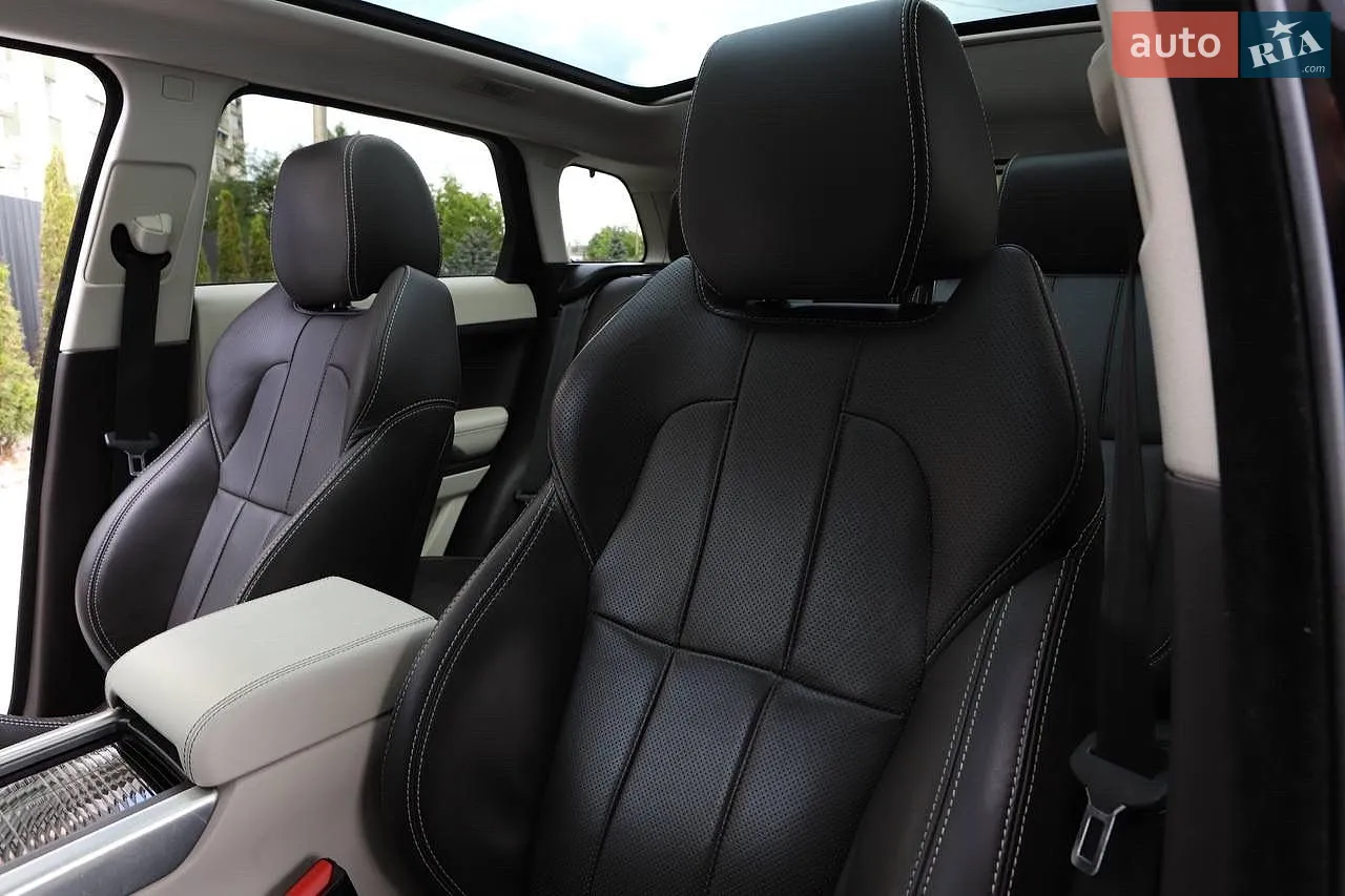 2015 Land Rover Range Rover Evoque - мініатюра 43