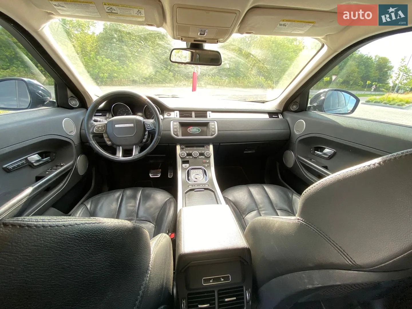 2015 Land Rover Range Rover Evoque - мініатюра 24