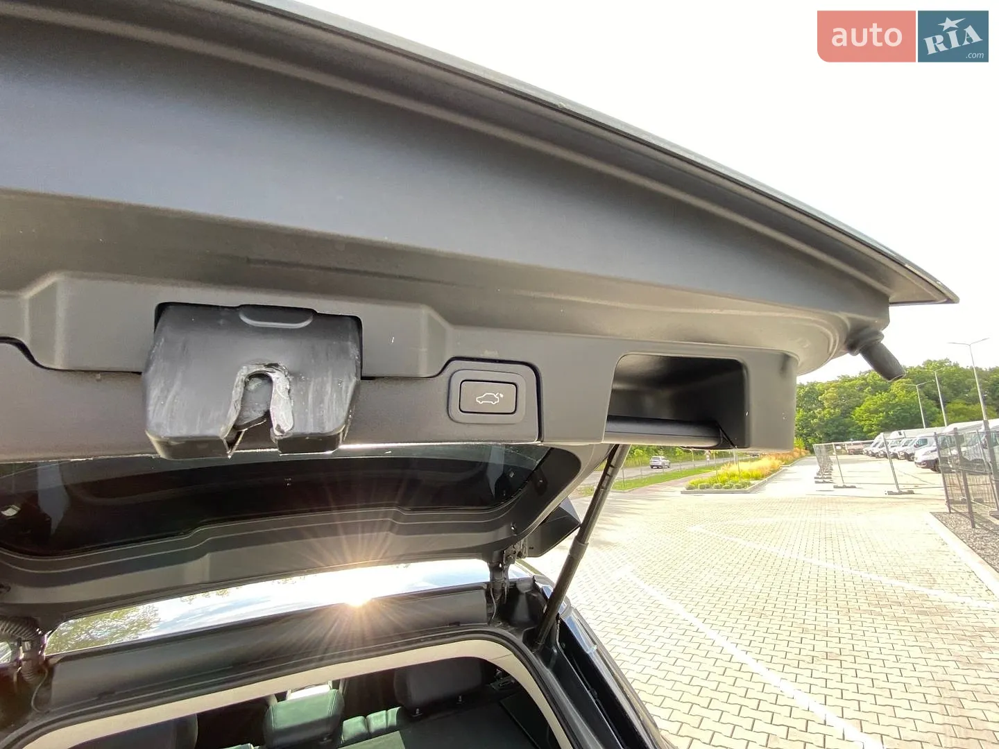 2015 Land Rover Range Rover Evoque - мініатюра 29