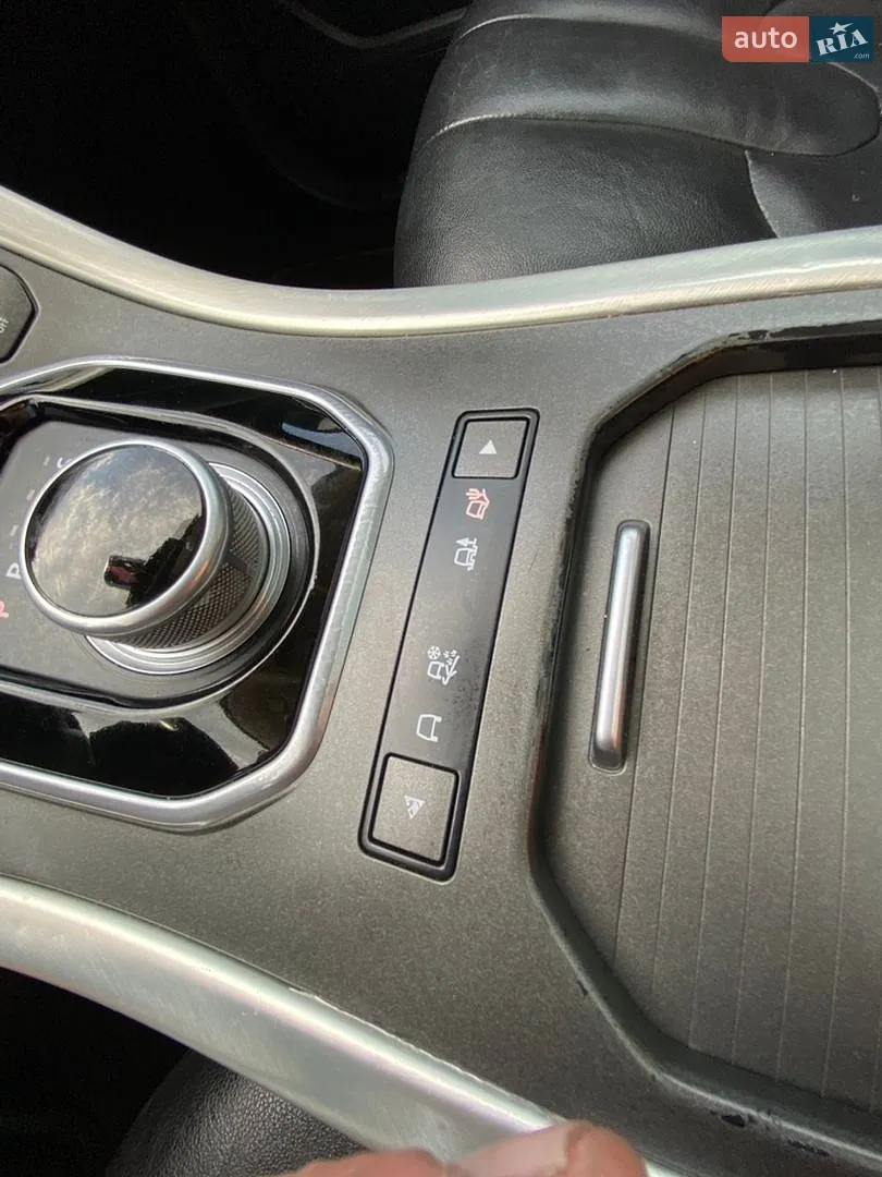 2015 Land Rover Range Rover Evoque - мініатюра 44