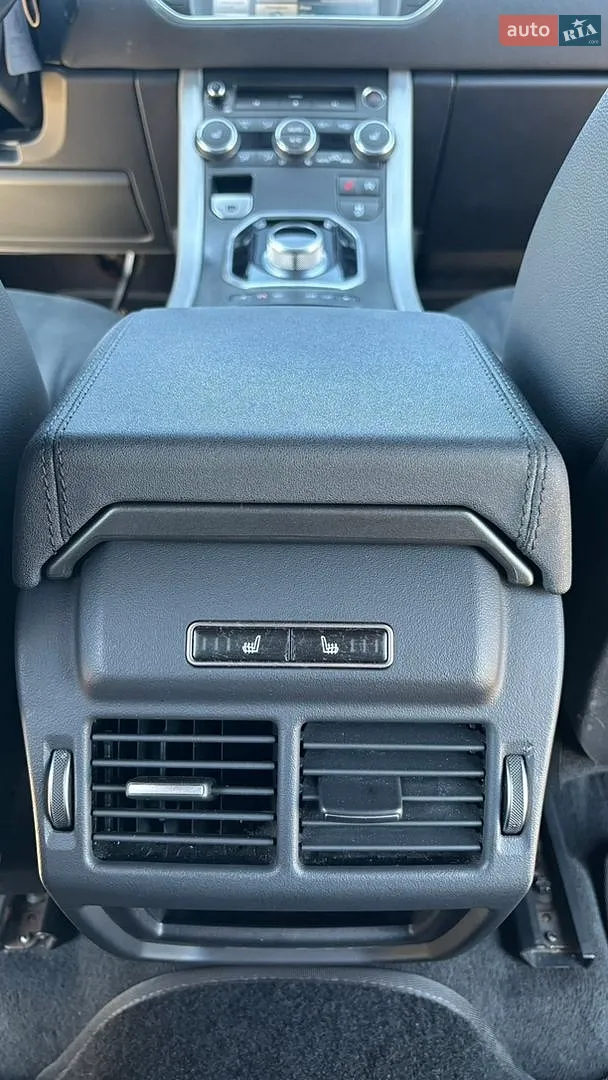 2014 Land Rover Range Rover Evoque - мініатюра 29