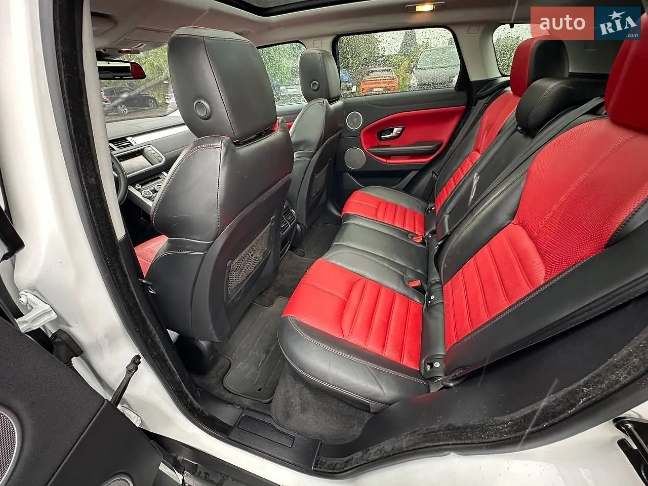 2015 Land Rover Range Rover Evoque - мініатюра 16