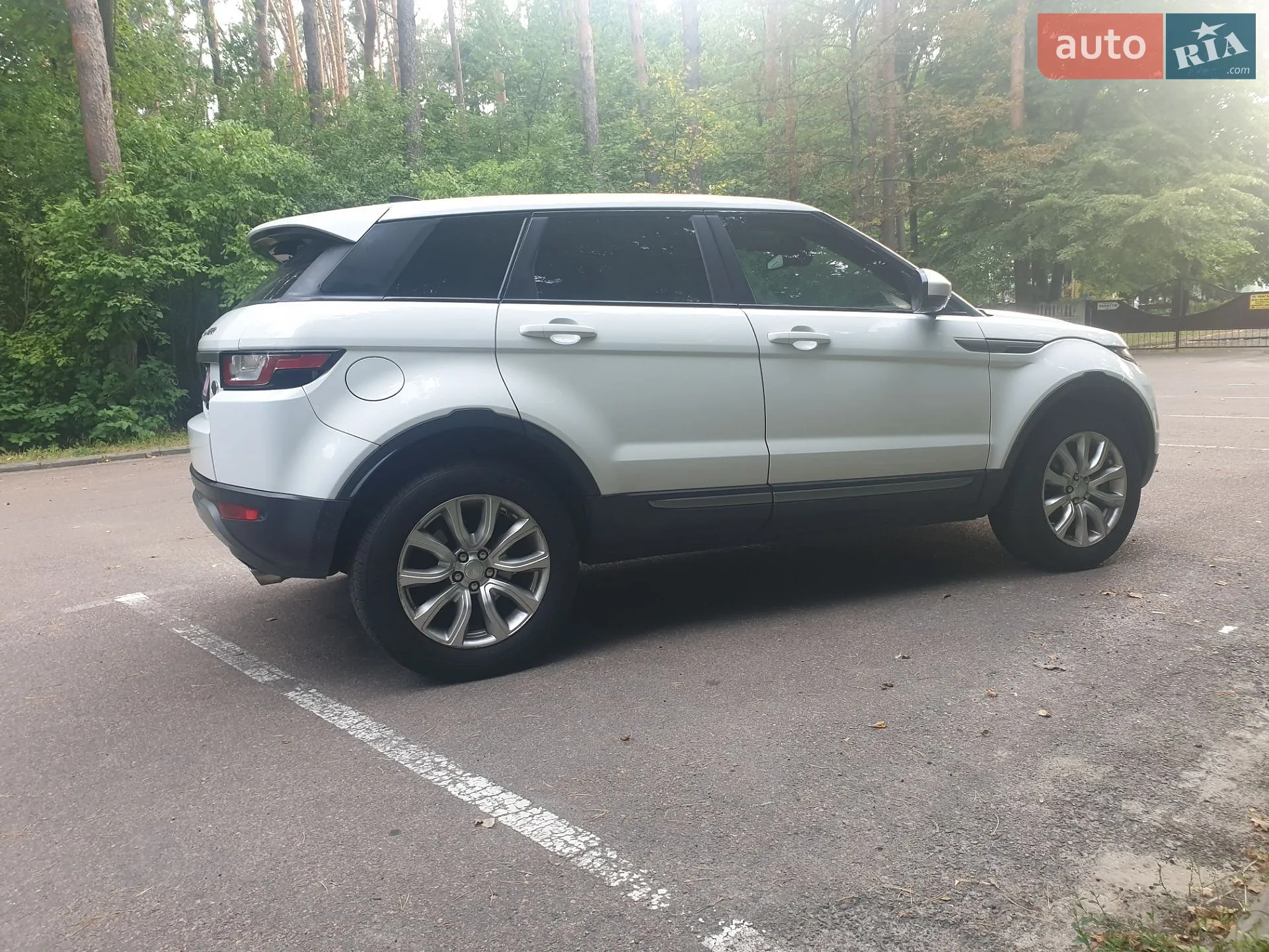 2017 Land Rover Range Rover Evoque - мініатюра 11