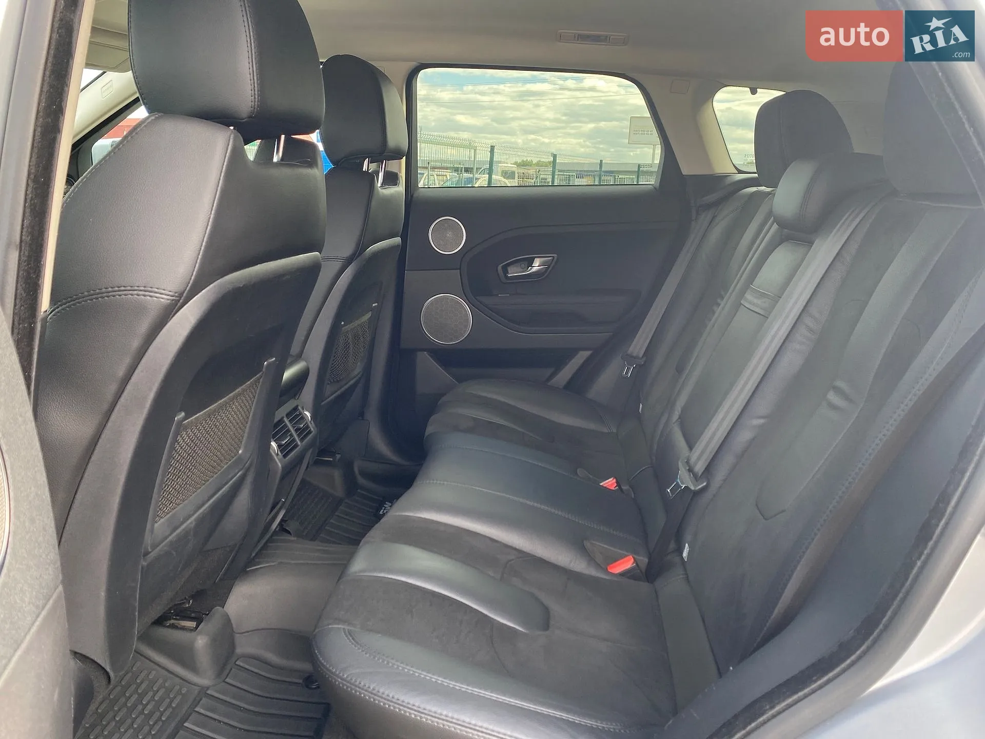 2012 Land Rover Range Rover Evoque - мініатюра 36