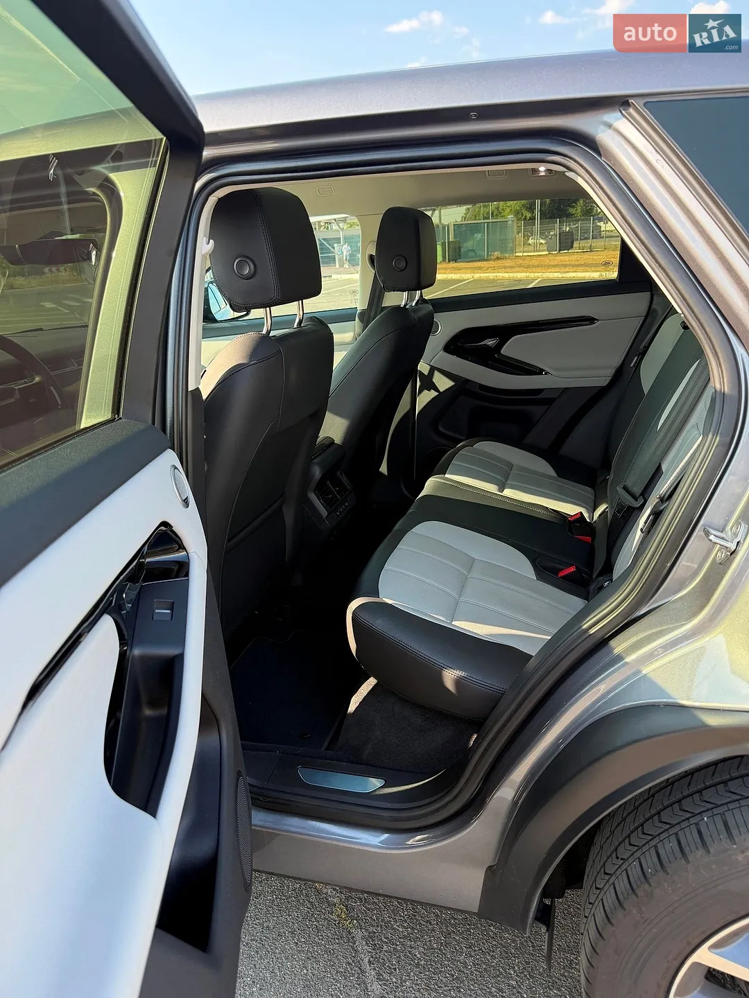 2024 Land Rover Range Rover Evoque - мініатюра 7