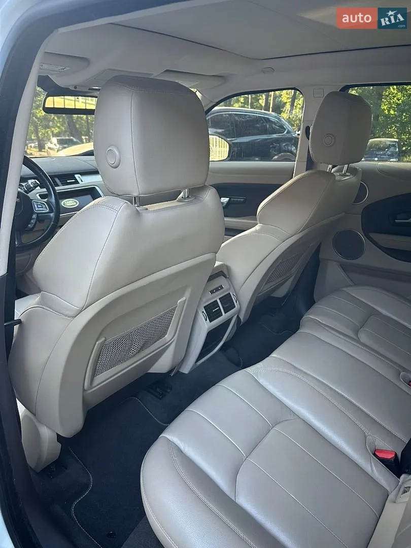 2016 Land Rover Range Rover Evoque - мініатюра 14