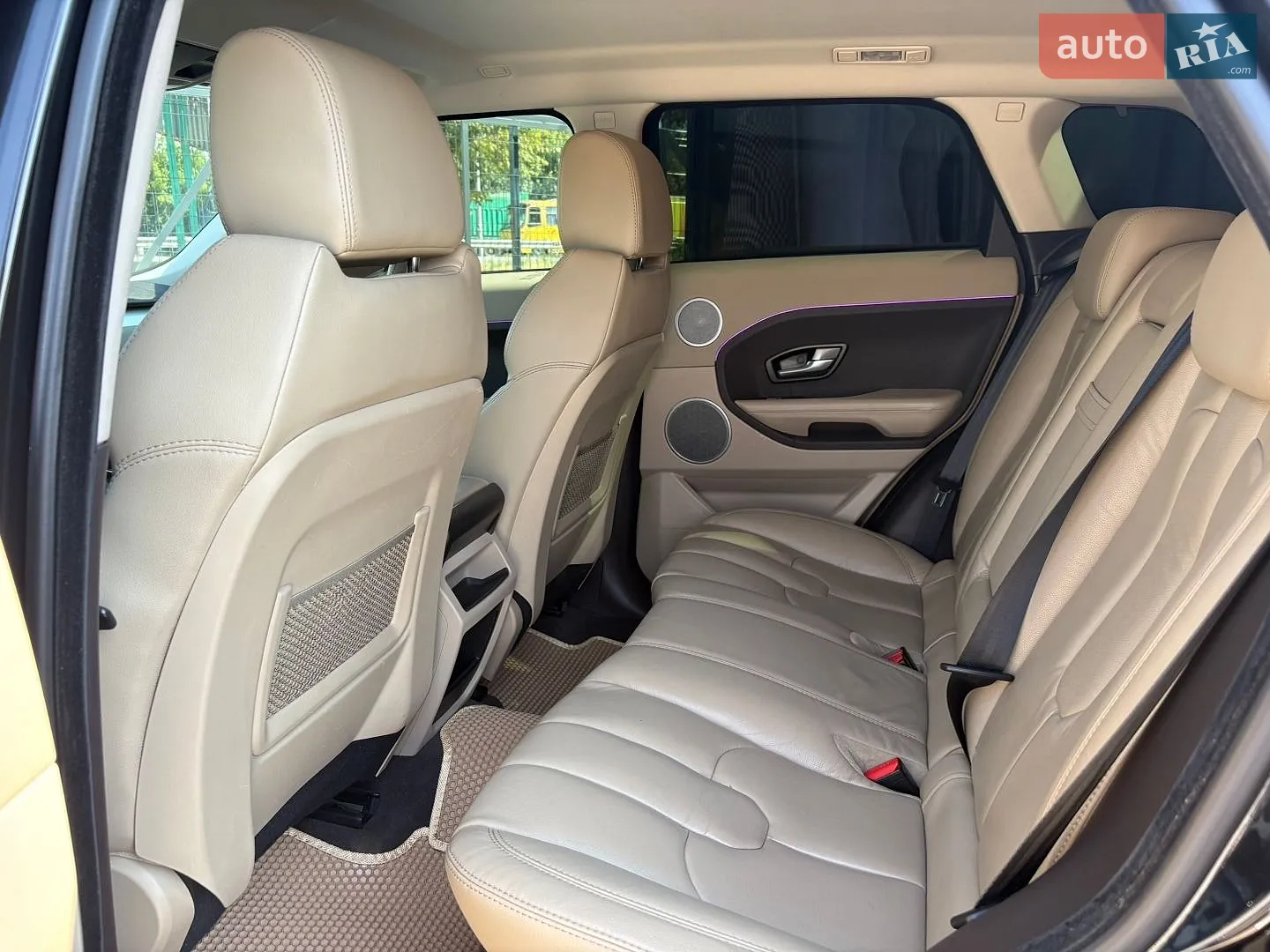 2012 Land Rover Range Rover Evoque - мініатюра 19
