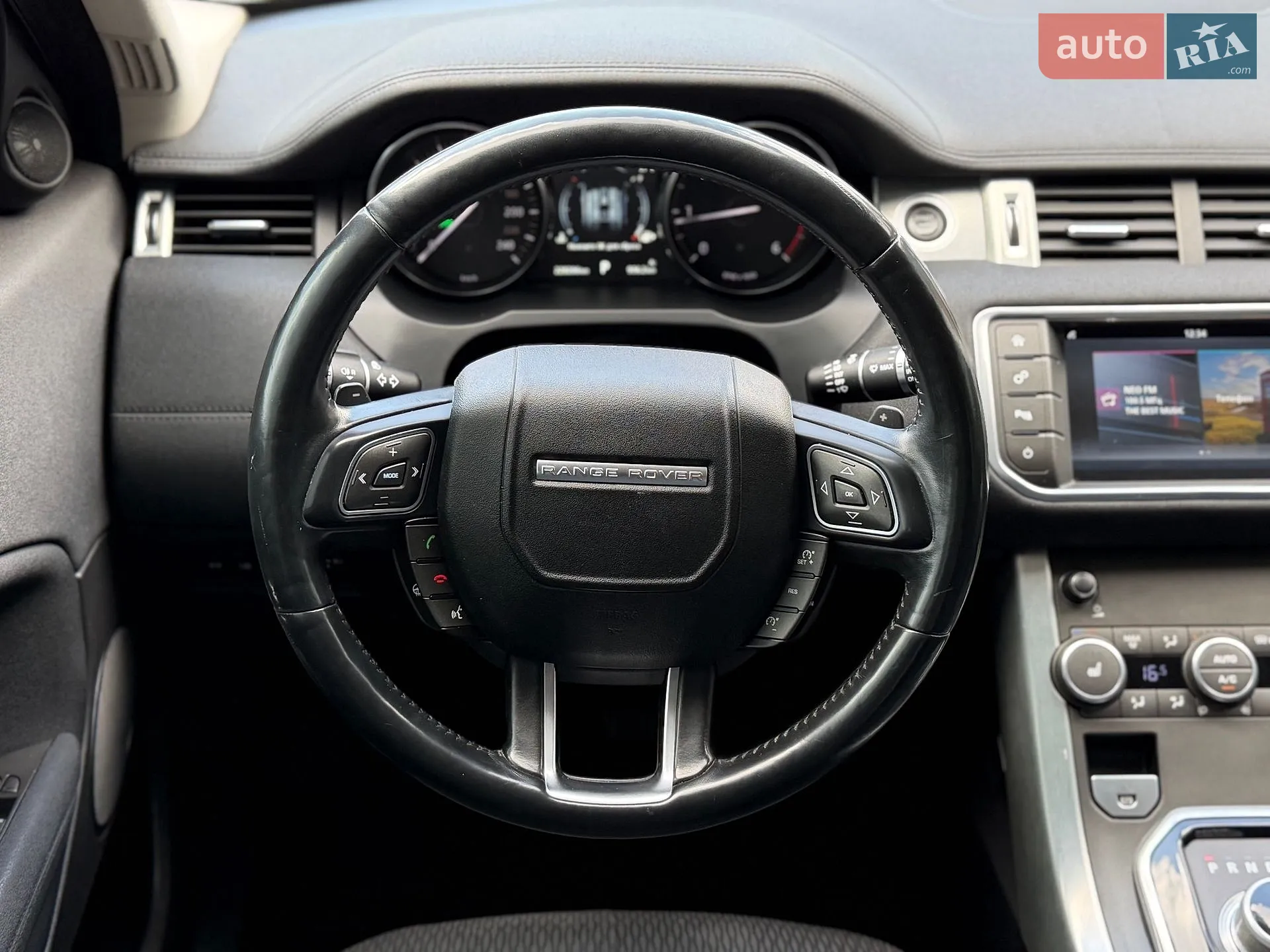 2015 Land Rover Range Rover Evoque - мініатюра 33