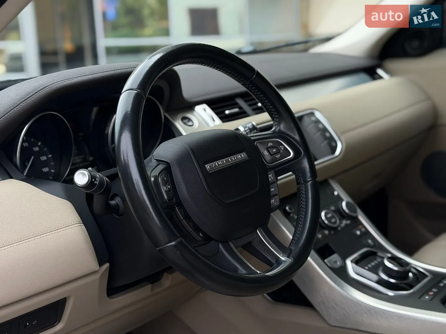 2017 Land Rover Range Rover Evoque - мініатюра 16