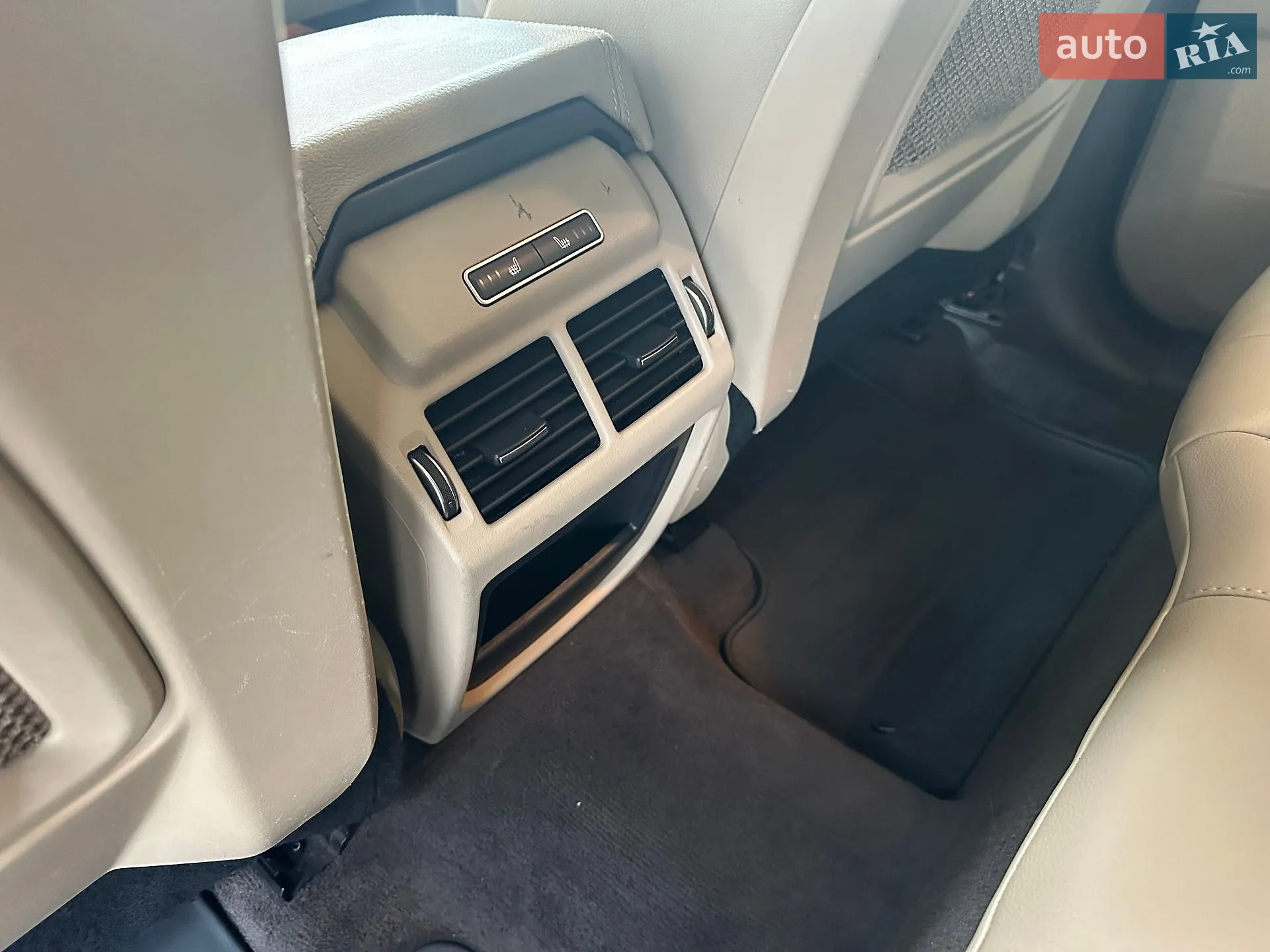2015 Land Rover Range Rover Evoque - мініатюра 30