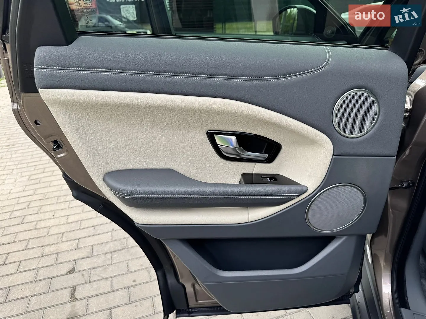 2018 Land Rover Range Rover Evoque - мініатюра 17