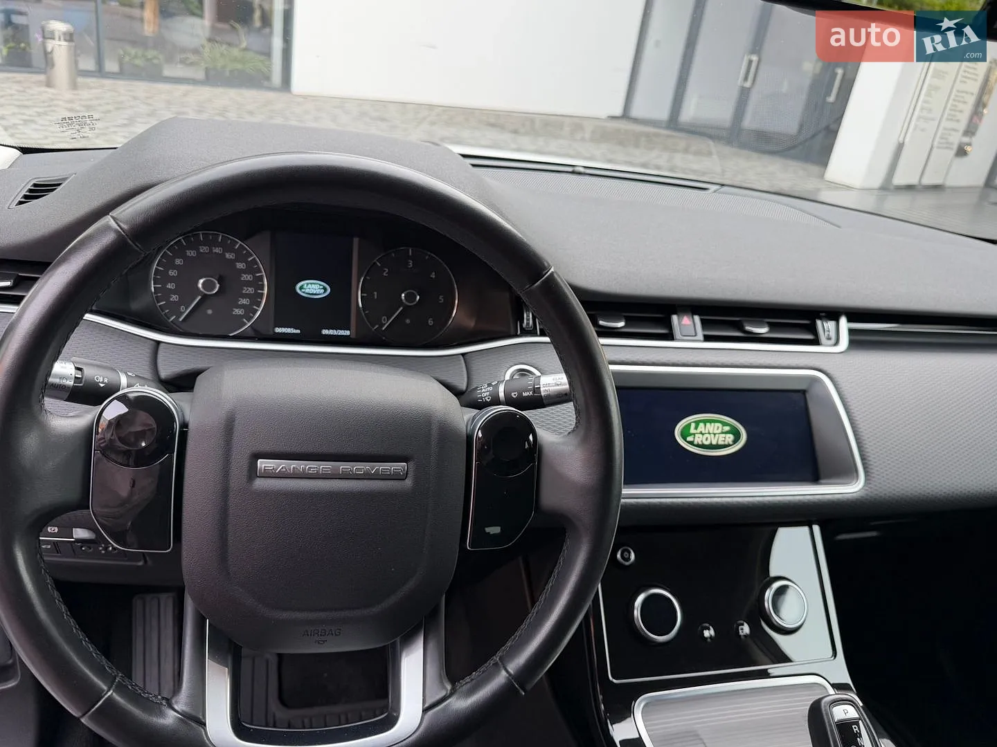 2019 Land Rover Range Rover Evoque - мініатюра 17