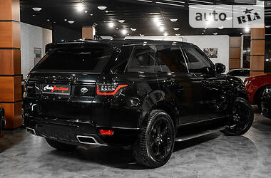 Позашляховик / Кросовер Land Rover Range Rover Sport 2018 в 