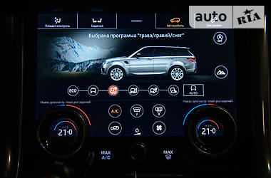 Позашляховик / Кросовер Land Rover Range Rover Sport 2018 в 