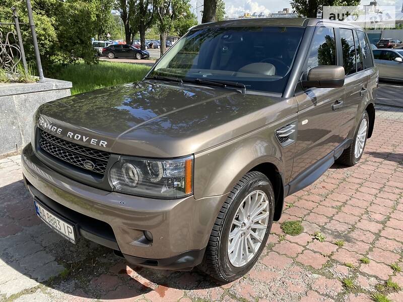Позашляховик / Кросовер Land Rover Range Rover Sport 2010 в Києві
