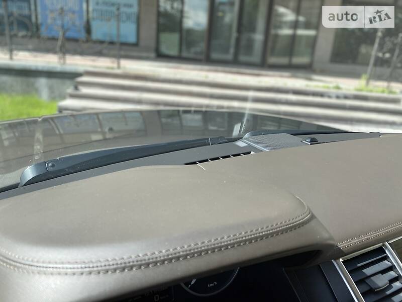 Позашляховик / Кросовер Land Rover Range Rover Sport 2010 в Києві