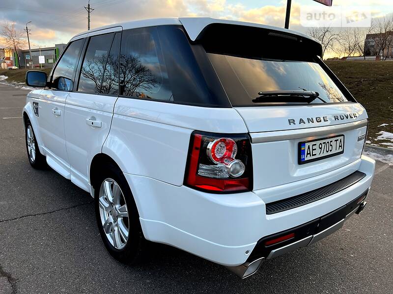 Внедорожник / Кроссовер Land Rover Range Rover Sport 2013 в Кривом Роге