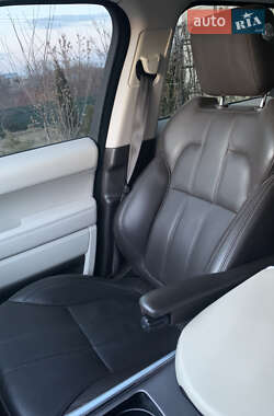 Внедорожник / Кроссовер Land Rover Range Rover Sport 2013 в 