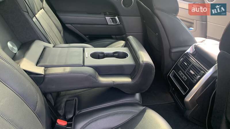 Внедорожник / Кроссовер Land Rover Range Rover Sport 2015 в Днепре