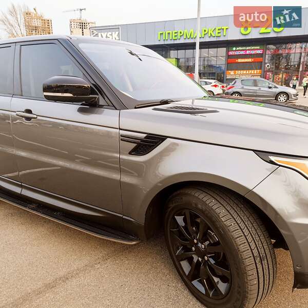 Внедорожник / Кроссовер Land Rover Range Rover Sport 2016 в Киеве