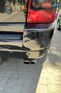 Внедорожник / Кроссовер Land Rover Range Rover Sport 2006 в 