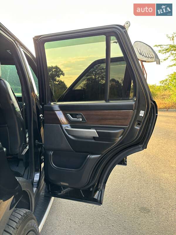 Внедорожник / Кроссовер Land Rover Range Rover Sport 2009 в Березовке