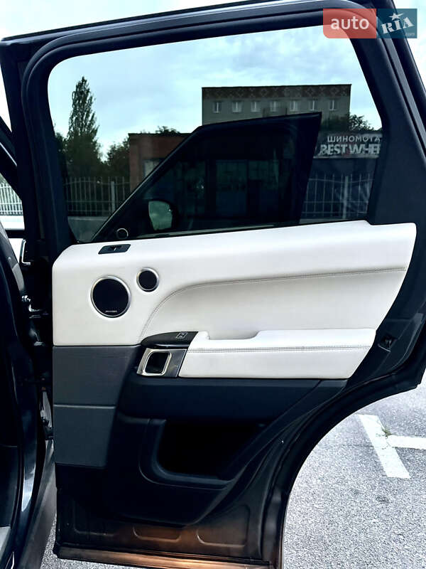 Внедорожник / Кроссовер Land Rover Range Rover Sport 2016 в Киеве