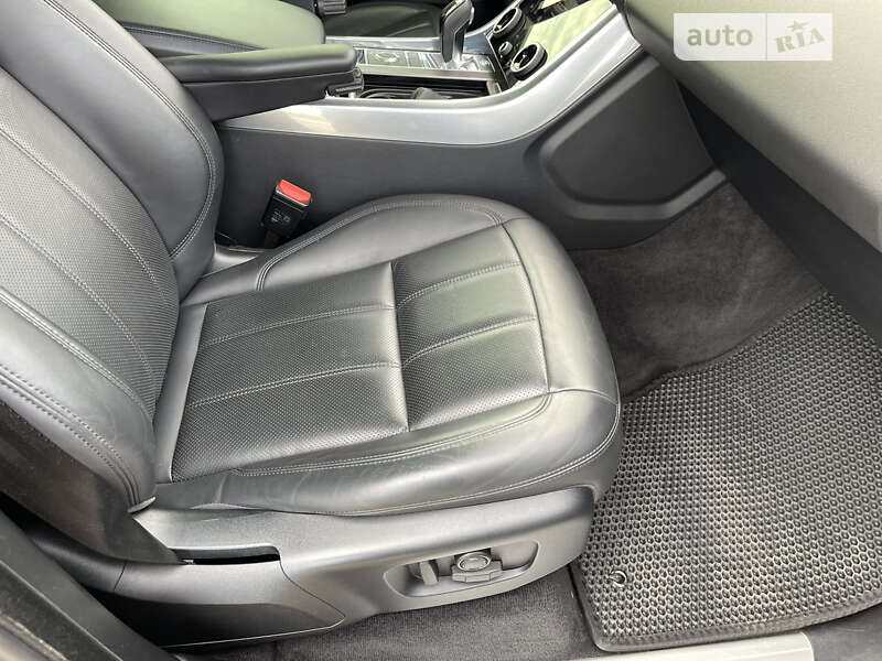 Внедорожник / Кроссовер Land Rover Range Rover Sport 2019 в Днепре фото 32 Внедорожник / Кроссовер Land Rover Range Rover Sport 2019 в Днепре