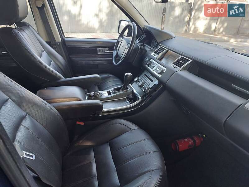 Внедорожник / Кроссовер Land Rover Range Rover Sport 2011 в Белгороде-Днестровском