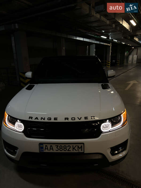 Внедорожник / Кроссовер Land Rover Range Rover Sport 2015 в Киеве