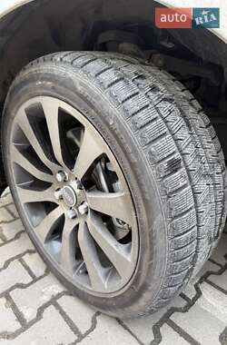 Внедорожник / Кроссовер Land Rover Range Rover Sport 2012 в 
