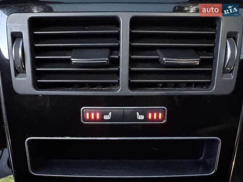 Позашляховик / Кросовер Land Rover Range Rover Sport 2017 в Стрию фото 73 Позашляховик / Кросовер Land Rover Range Rover Sport 2017 в Стрию