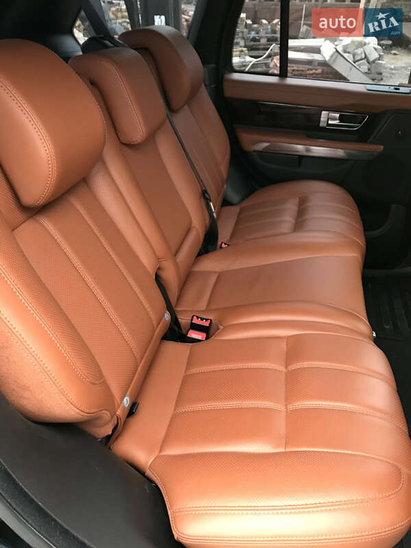 Внедорожник / Кроссовер Land Rover Range Rover Sport 2013 в Запорожье