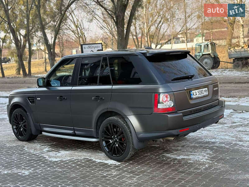 Внедорожник / Кроссовер Land Rover Range Rover Sport 2011 в Черновцах