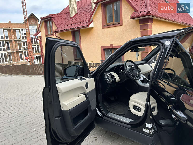 Внедорожник / Кроссовер Land Rover Range Rover Sport 2015 в Черновцах