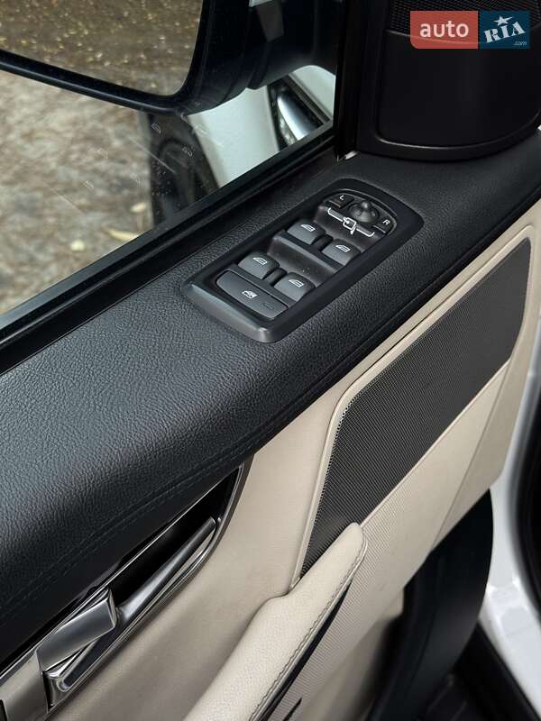 Позашляховик / Кросовер Land Rover Range Rover Sport 2013 в Києві