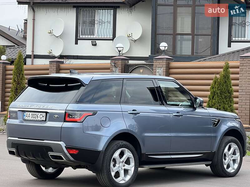 Внедорожник / Кроссовер Land Rover Range Rover Sport 2018 в Киеве