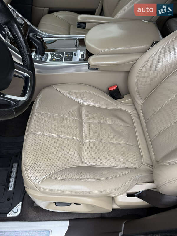 Внедорожник / Кроссовер Land Rover Range Rover Sport 2013 в Киеве