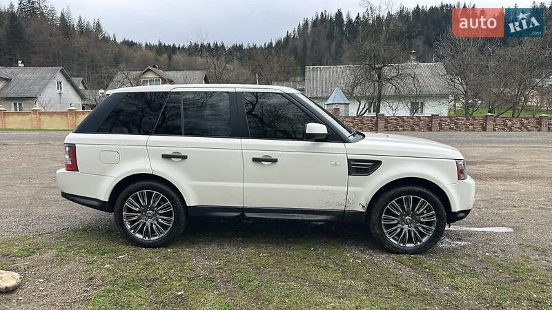 Внедорожник / Кроссовер Land Rover Range Rover Sport 2010 в Черновцах