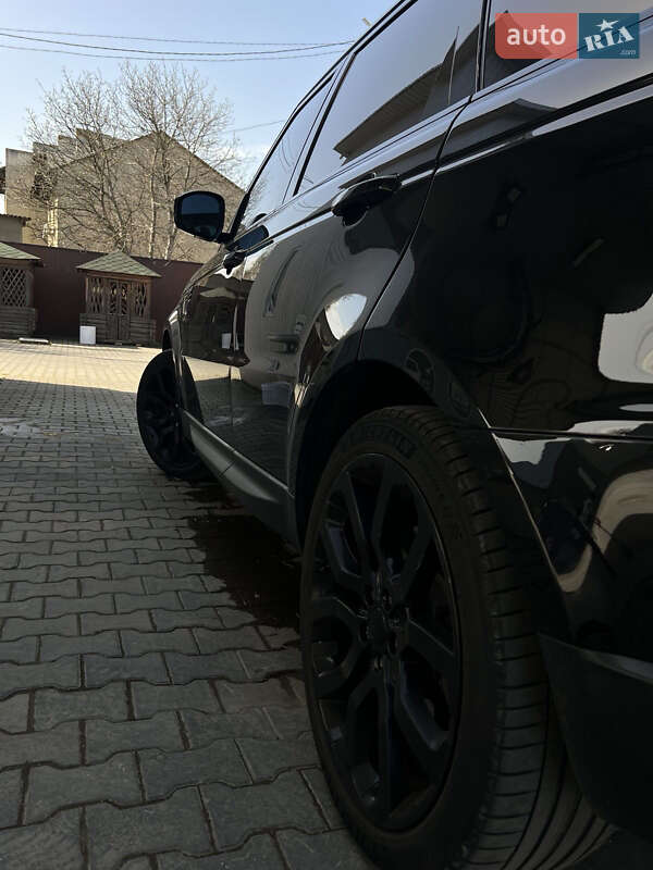 Позашляховик / Кросовер Land Rover Range Rover Sport 2015 в Чернівцях