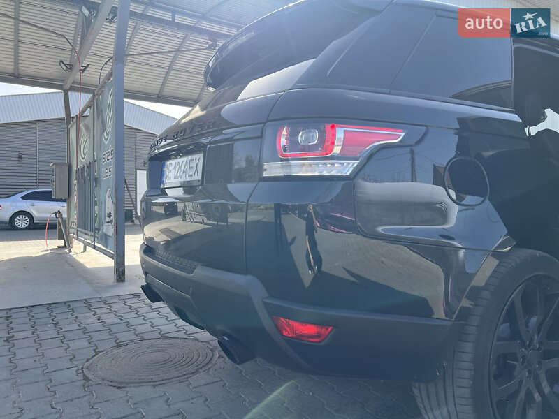 Позашляховик / Кросовер Land Rover Range Rover Sport 2015 в Чернівцях