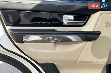 Внедорожник / Кроссовер Land Rover Range Rover Sport 2011 в 