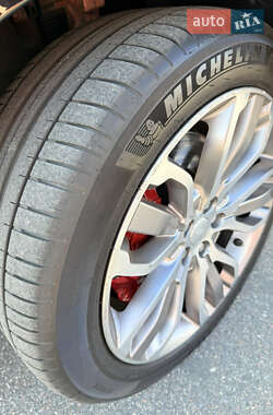 Позашляховик / Кросовер Land Rover Range Rover Sport 2013 в 